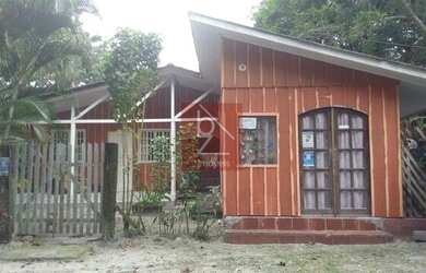 Imagem: O depósito possui 3 Vagas na garagem, 246m² de Área e está