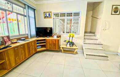 Imagem 2: Vendo Casa 4 Quartos. Imóvel mobiliado, Ar-condicionado, 250m² de Áreae3...