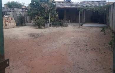 Imagem: A casa possui 2 Dormitórios, 1 Banheiro, 72m² de Área e