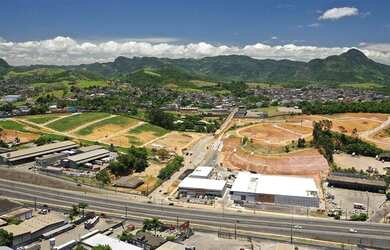 Imagem: O terreno possui 250m² de Área e está localizado em Marcílio