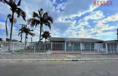 Imagem: A casa possui 2 Dormitórios, 1 Banheiro, 160m² de Área e