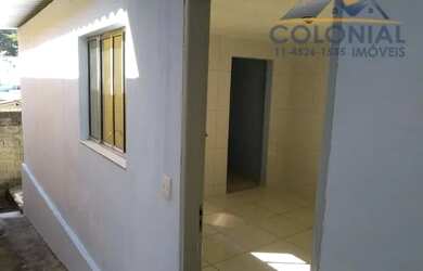 Imagem: A casa possui 1 Dormitório, 1 Banheiro, 25m² de Área e está