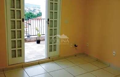 Imagem: A casa possui 1 Dormitório, 1 Banheiro, 1 Vaga na garagem e