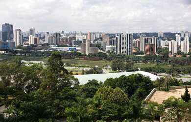 Imagem 3: VERVEINE - Venda ou Locação, 425m², 4 Suites, 6 Banheiros, 4 Vagas...