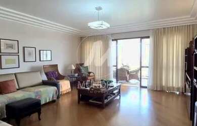 Imagem: O apartamento possui 4 Dormitórios, 5 Banheiros, 4 Vagas na