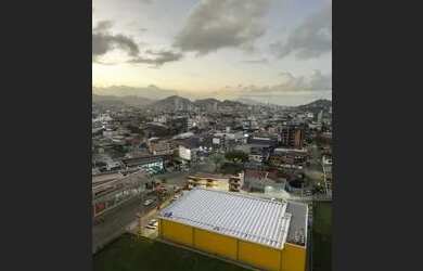 Imagem: O apartamento possui 3 Dormitórios, 2 Banheiros, 1 Vaga na