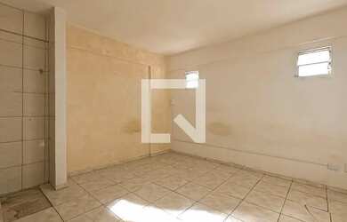 Imagem: O apartamento possui 1 Dormitório, 1 Banheiro, 32-0m² de Área