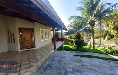 Imagem: A casa em condomínio possui 3 Dormitórios, 3 Banheiros, 4