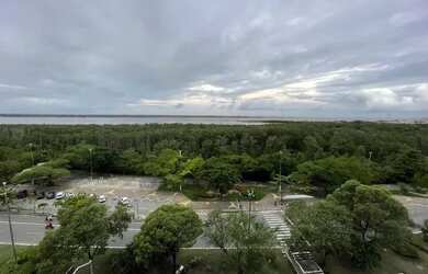 Imagem: O apartamento possui 4 Dormitórios, 5 Banheiros, 4 Vagas na