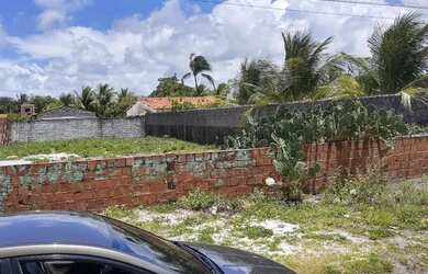 Imagem: O terreno possui 360m² de Área e está localizado em Povoado