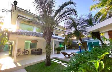 Imagem: A casa em condomínio possui 5 Dormitórios, 5 Banheiros, 2