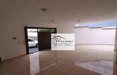 Imagem: A casa possui 2 Dormitórios, 2 Banheiros, 5 Vagas na garagem