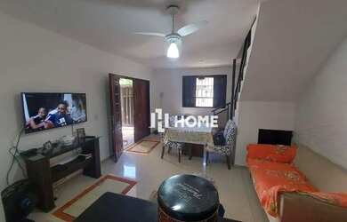 Imagem: A casa possui 3 Dormitórios, 5 Banheiros, 2 Vagas na garagem