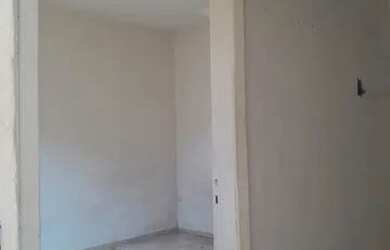 Imagem: O quarto possui Imóvel novo e está localizado em Aero Clube