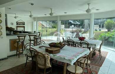 Imagem 11: Casa à venda em Valinhos, Village Sans Souci, com 4 suítes, com 1200...