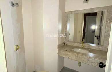 Imagem 9: Apartamento com 3 quartos, suíte com closet e banheira em condomínio...