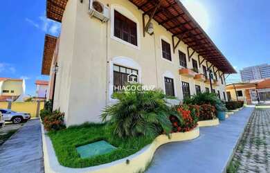 Imagem: O apartamento possui 4 Dormitórios, 1 Banheiro, 2 Vagas na