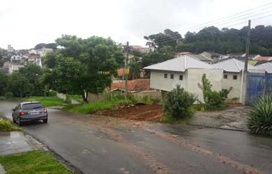 Imagem 6: Lote/Terreno 10 x 50 para venda possui 500 metros quadrados em Tingui...