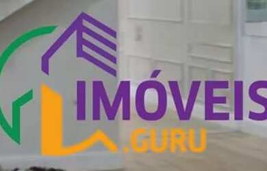 Imagem: O depósito possui 2 Vagas na garagem, 64m² de Área e está