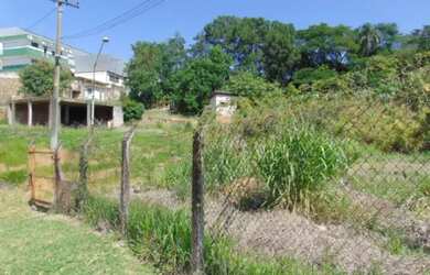 Imagem: O terreno à venda possui 30591m² de Área e está localizado