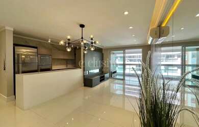 Imagem: O apartamento possui 2 Dormitórios, 3 Banheiros, 1 Vaga na