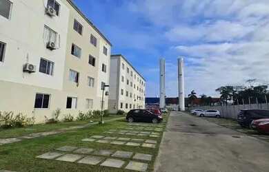 Imagem: O apartamento possui 2 Dormitórios, 1 Banheiro, 1 Vaga na garagem