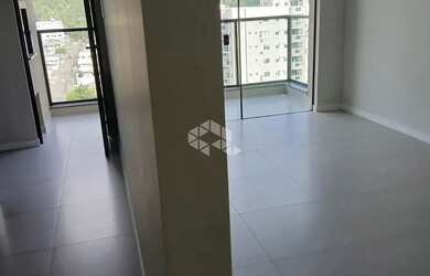 Imagem 3: Apartamento com 2 quartos e 1 vaga no Tabuleiro em Camboriú/SC