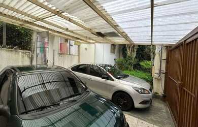 Imagem: O terreno possui 300m² de Área e está localizado em Alto