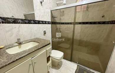 Imagem 6: Casa em Montes Claros, no bairro Jardim São Luiz, à venda