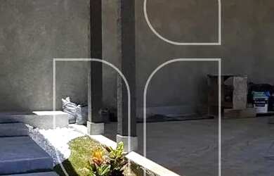 Imagem: A casa possui 3 Dormitórios, 5 Banheiros, 2 Vagas na garagem