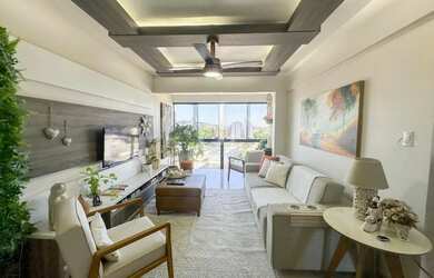 Imagem: O apartamento possui 2 Dormitórios, 1 Banheiro, 1 Vaga na garagem