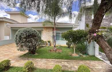 Imagem: A casa em condomínio possui 3 Dormitórios, 4 Banheiros, 4