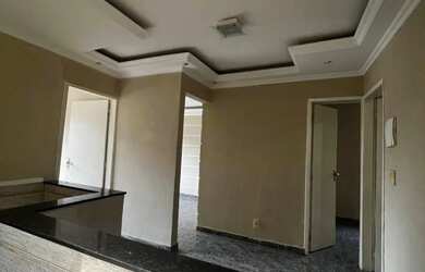 Imagem: A casa possui 3 Dormitórios, 2 Banheiros e está localizado