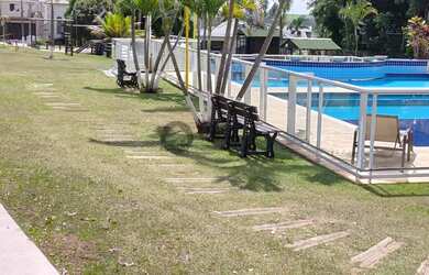 Imagem: O terreno possui 360m² de Área, Imóvel novo e está localizado