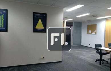 Imagem 16: Conjunto, 352 m² - venda por R$ 7.560.000,01 ou aluguel por R$ 43.100,02/mês...