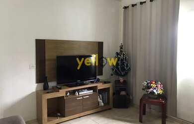 Imagem: A casa possui 2 Dormitórios, 1 Banheiro, 5 Vagas na garagem