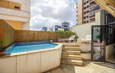 Imagem: O apartamento na cobertura possui 4 Dormitórios, 4 Banheiros