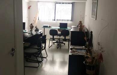 Imagem 5: SALA COMERCIAL em Lauro de Freitas - BA, Portão