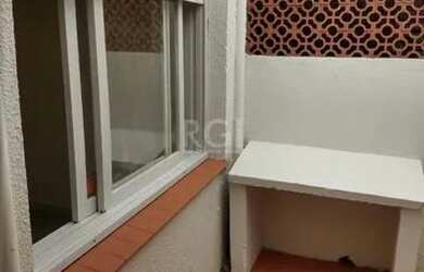 Imagem: O apartamento possui 2 Dormitórios, 1 Banheiro, 69m² de Área