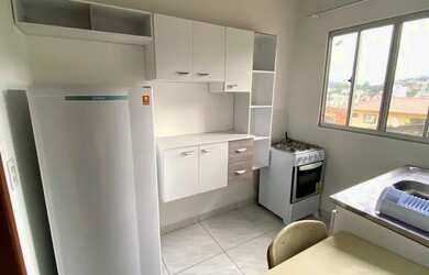 Imagem: A kitnet possui 1 Dormitório, 1 Banheiro, 1 Vaga na garagem