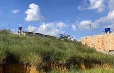 Imagem: O terreno possui 120m² de Área e está localizado em Jardim