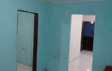 Imagem: A casa possui 2 Dormitórios, 2 Banheiros, 75m² de Área e