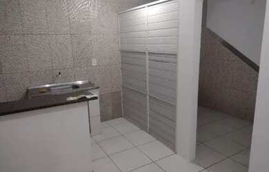 Imagem 2: Alugo kitnet. 1 Banheiroe1 Dormitório