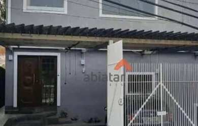 Imagem: A casa em condomínio possui 3 Dormitórios, 5 Banheiros, 4