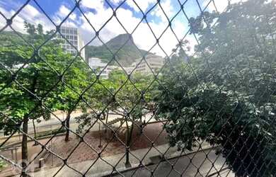 Imagem 2: Apartamento com Vista Livre na Quadra da Praia do Leblon