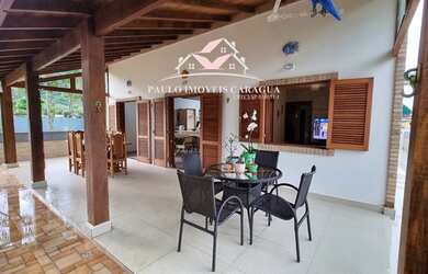 Imagem: A casa em condomínio possui 4 Dormitórios, 3 Banheiros, 3