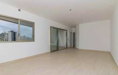 Imagem: O apartamento possui 3 Dormitórios, 3 Banheiros, 3 Vagas na