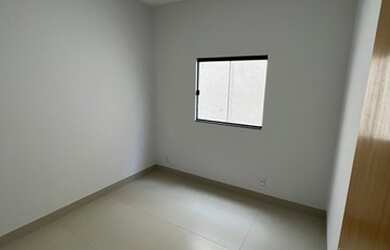 Imagem 10: Linda casa 3/4 sendo 1 suíte no Jardim Itaipú em Goiânia