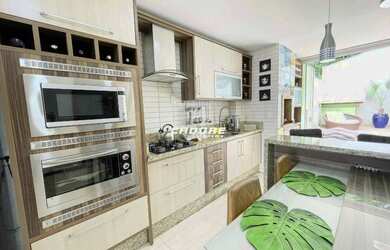 Imagem 11: Lindo Sobrado com 3 pavimentos bem localizado no bairro Velha I Cadore...