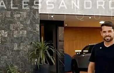 Imagem 3: Alphaville Sergipe. Piscina, Churrasqueira, VarandaeGuarda roupa